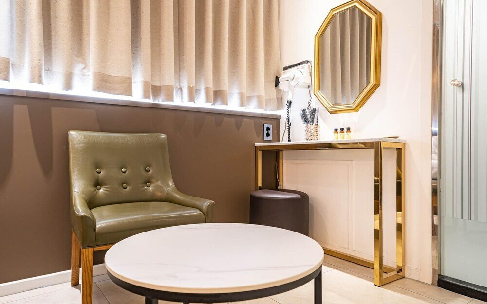 Фото Shinchon Alley