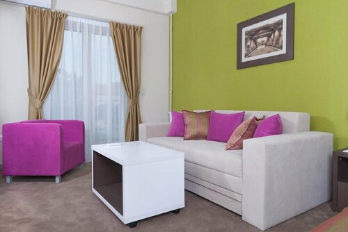 Гостиница Hotel Ema в Крагуеваце