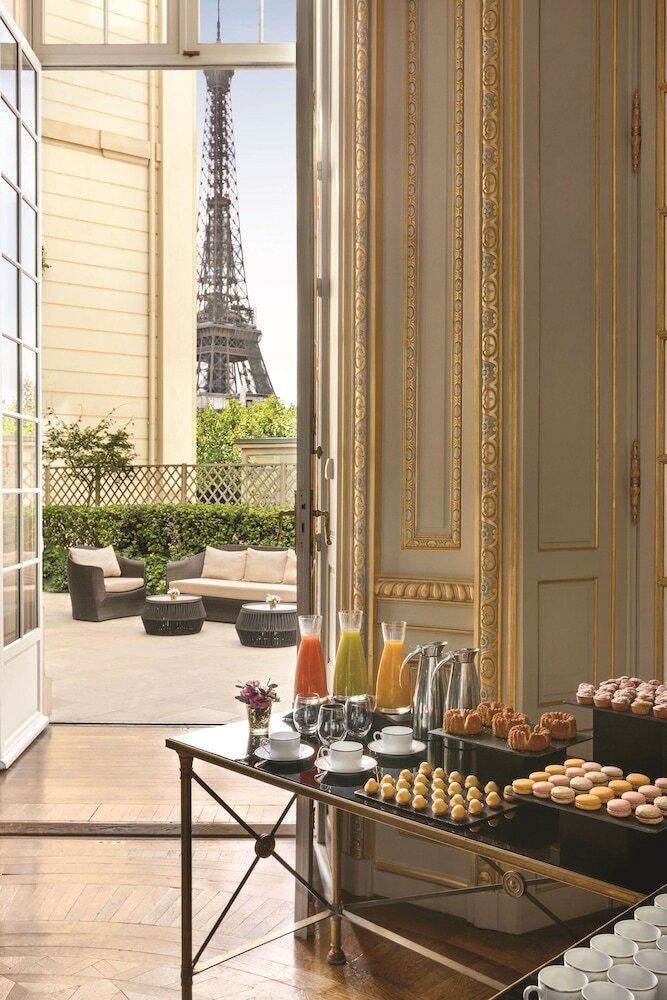 Фото Гостиница Shangri-La Hotel