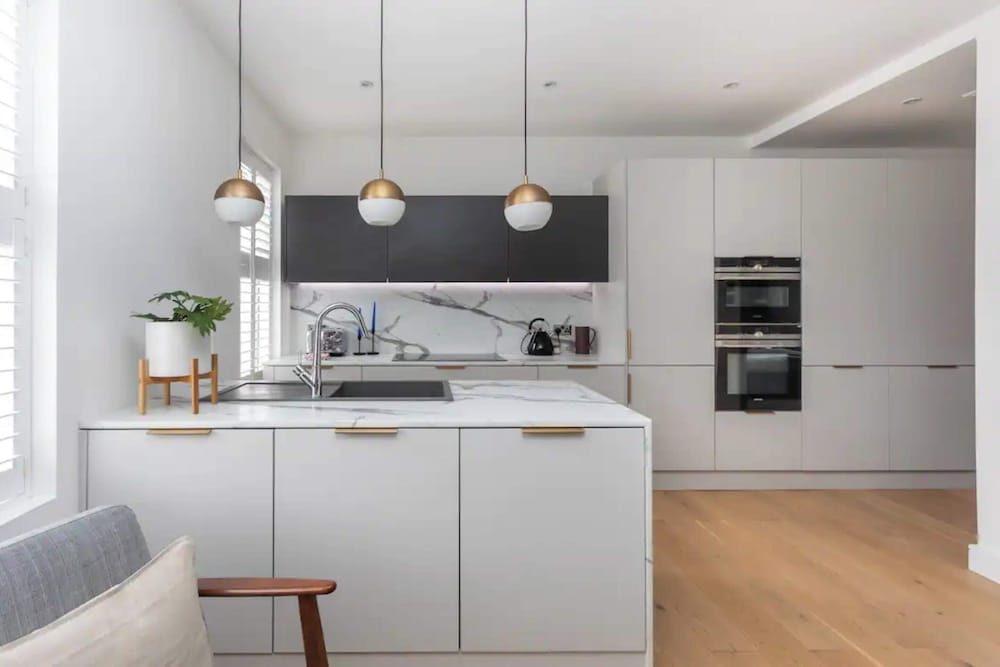 Фото Bright & Stylish 2bd Flat - Brockley