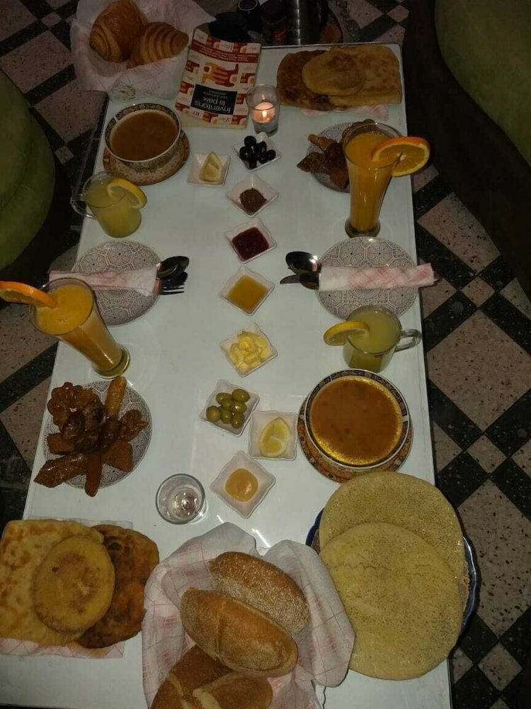 Фото Hotel Lahlou