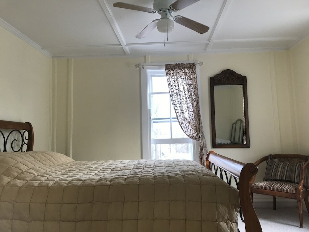 Фото The Woodbine Inn