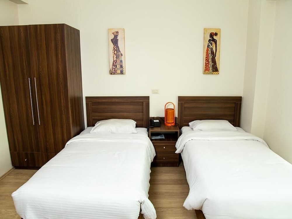 Фото Vibes Hostel & SPA