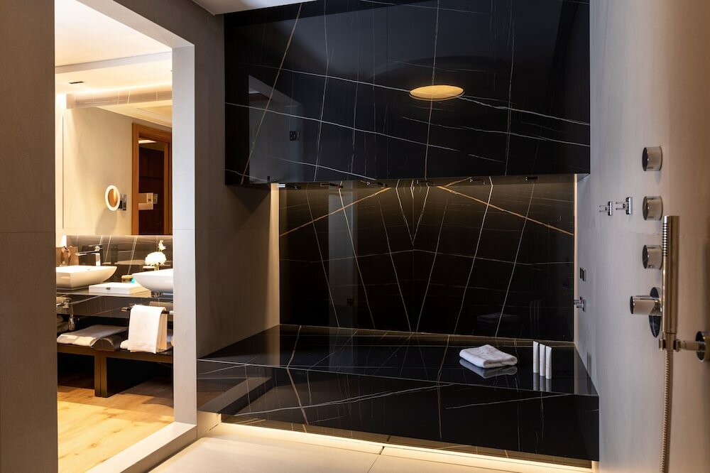 Фото Wellington Hotel & SPA Madrid