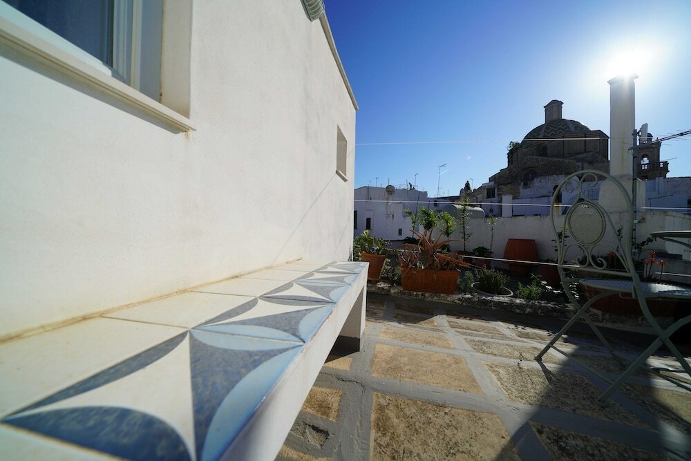 Фото Blu Cielo Terra - Arcuève