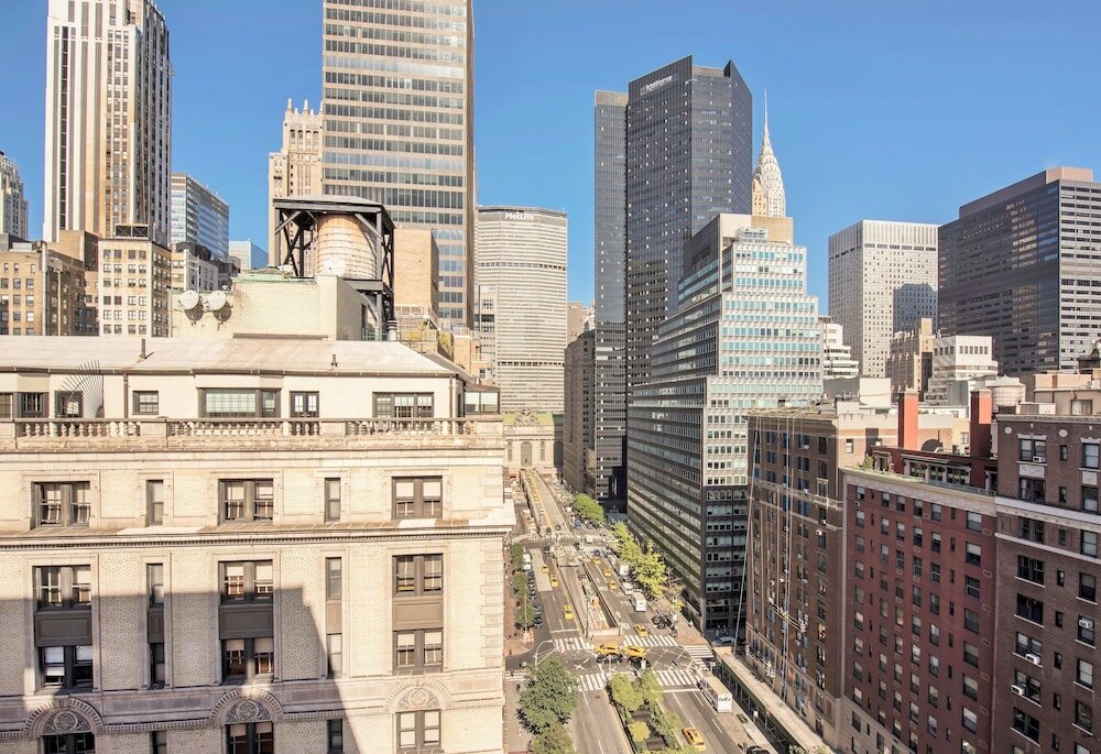 Фото 70 Park Avenue Hotel