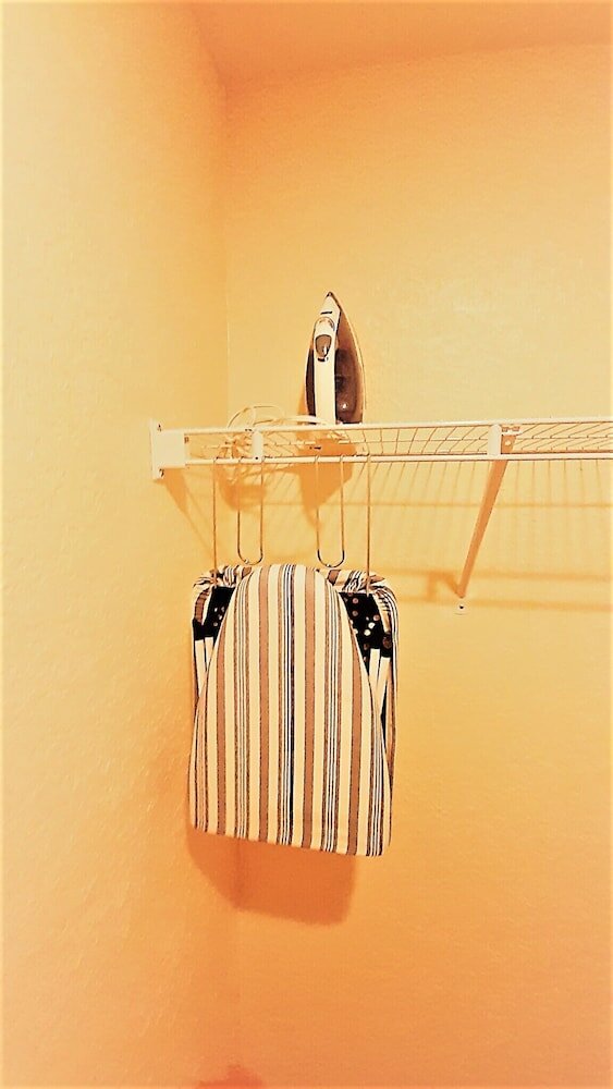 Фото Garage Studio near Oushc Hospital