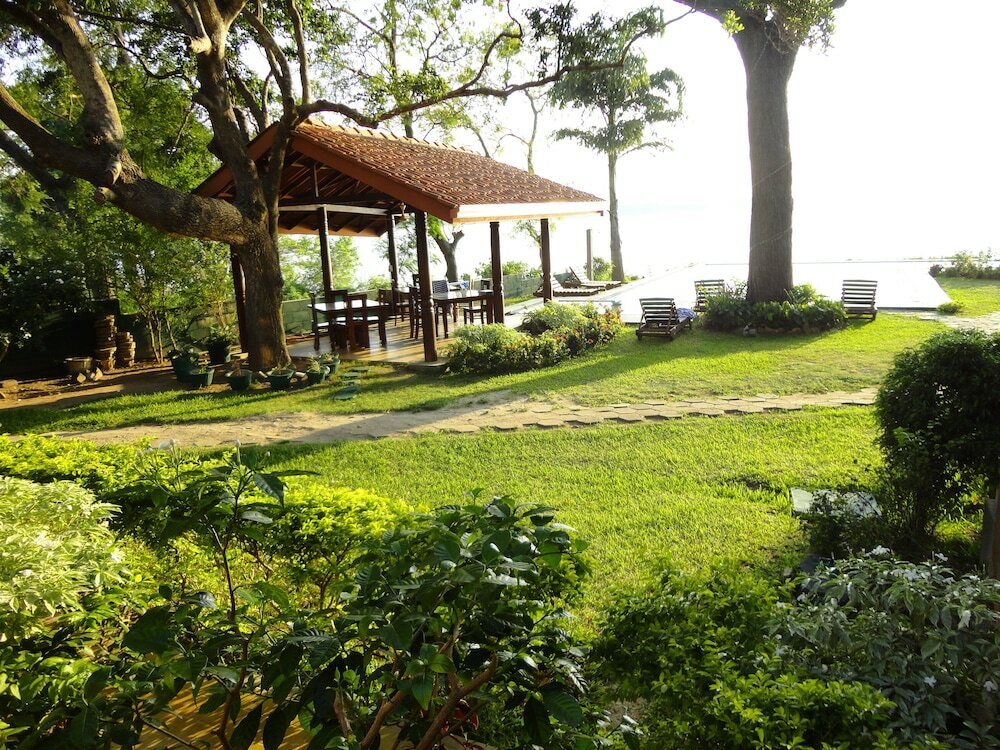 Фото Oak Ray Lake Resort