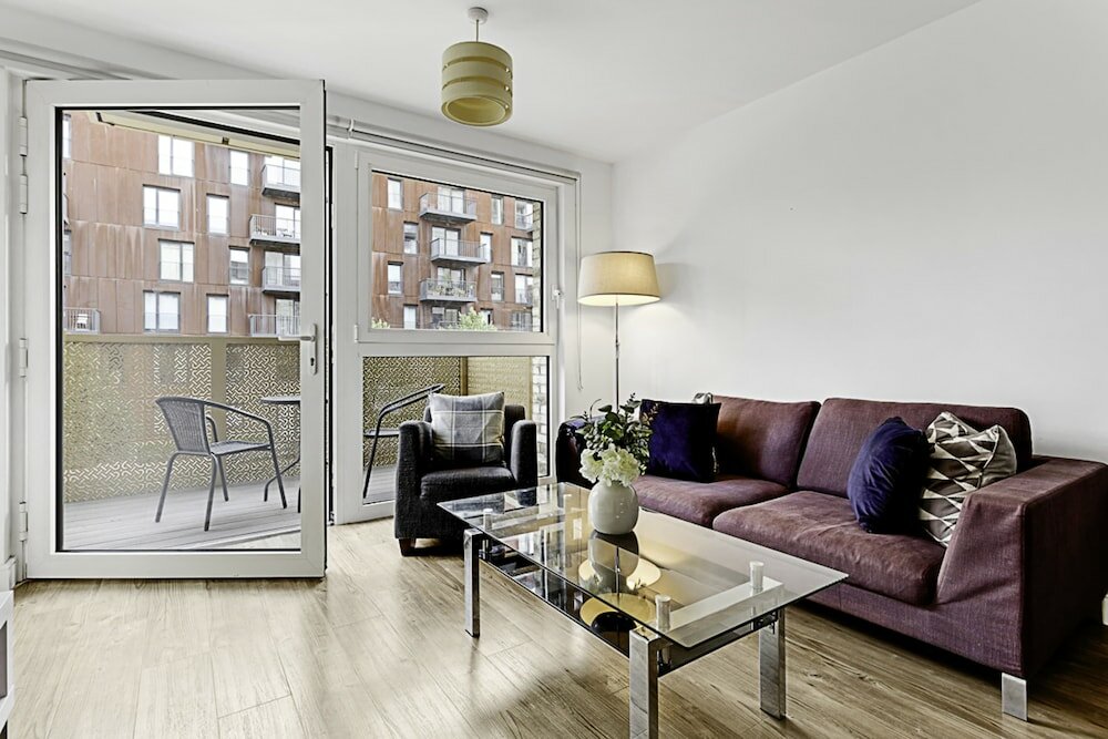 Фото Beautiful Apartment in Surrey Quays