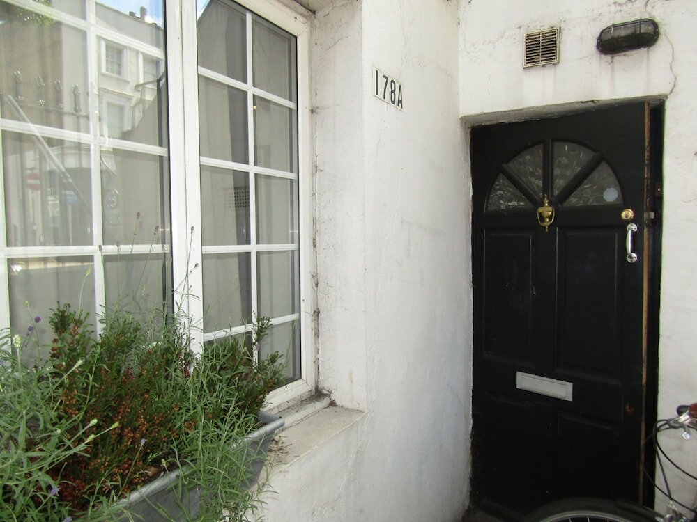 Фото Cosy Apartment in Islington - A