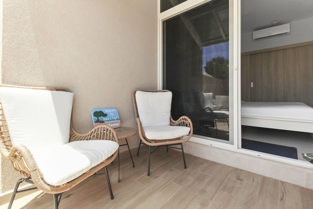 Фото Bocobay Aracari Condo Hotel