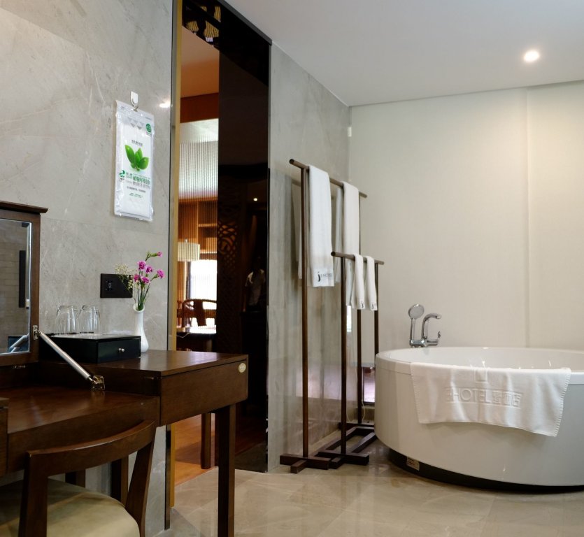 Фото Chengdu E Hotel