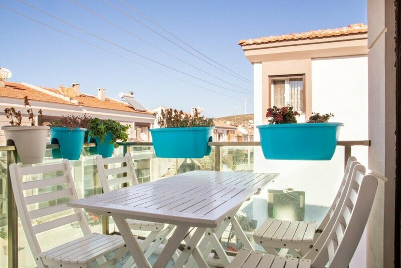Апартаменты Vibrant and Central Flat Near Sea in Cesme в Чешме