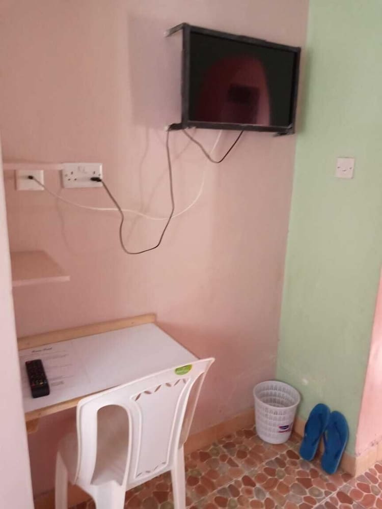 Фото Quinten Hotel Kisumu