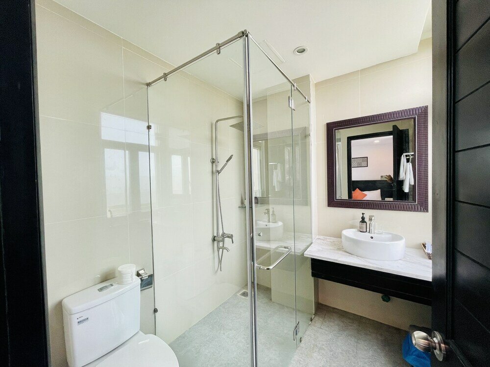 Фото Queen Palace Hotel Da Nang