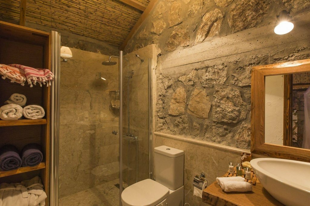 Фото Nautical Hotel