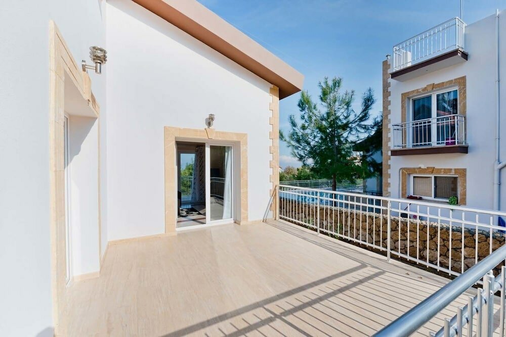 Фото Villa Lagoon by Amy Villas