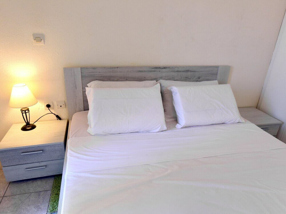 Фото Demi Maisonette