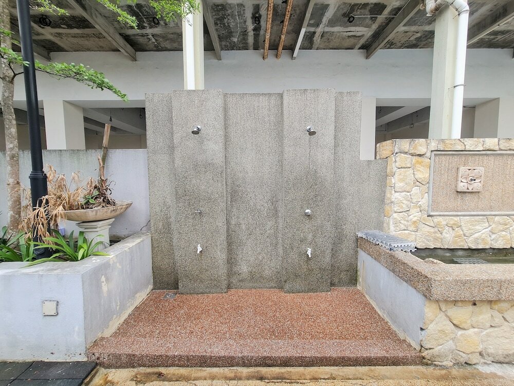 Фото Duta Hotel & Residence by Sarahs Lodge