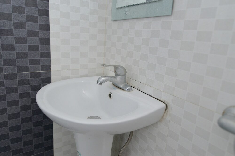 Фото Yangshuo Dahuwai Camps Hotel