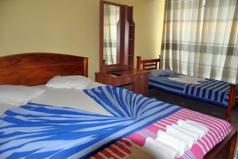 Фото Hotel Pearl Gate