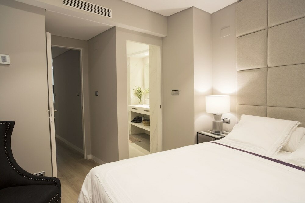 Фото Spain Select Santa Ana Apartments