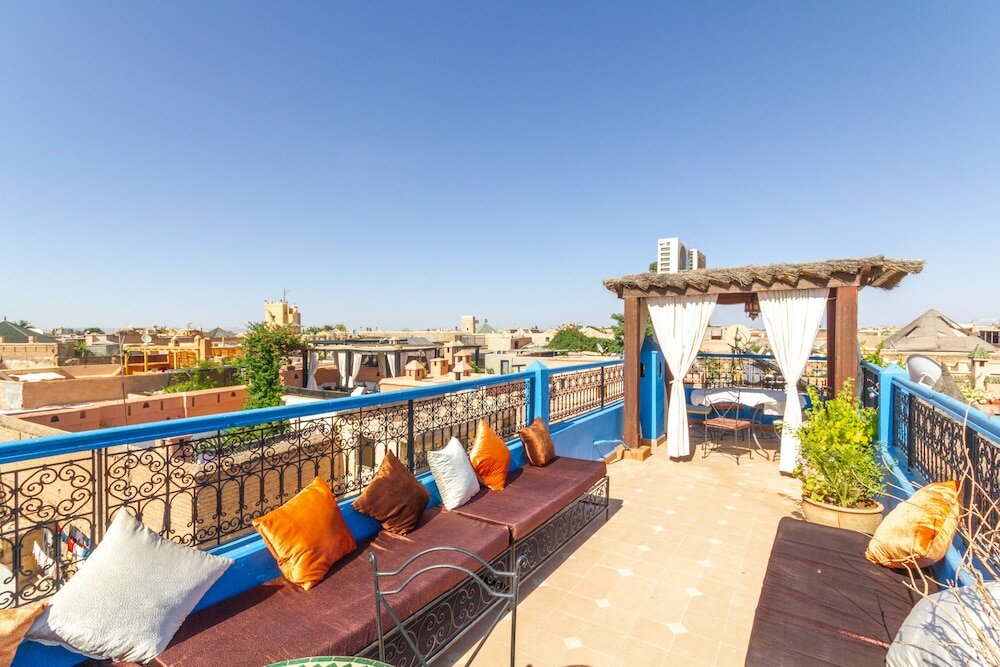 Фото Riad Le Dromadaire Bleu by Weekome