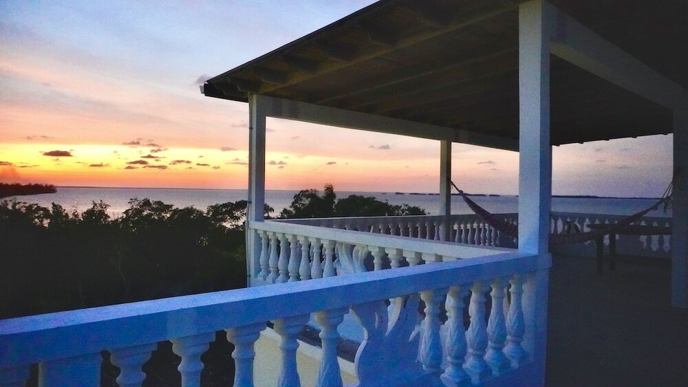 Фото See Belize Vacation Rentals