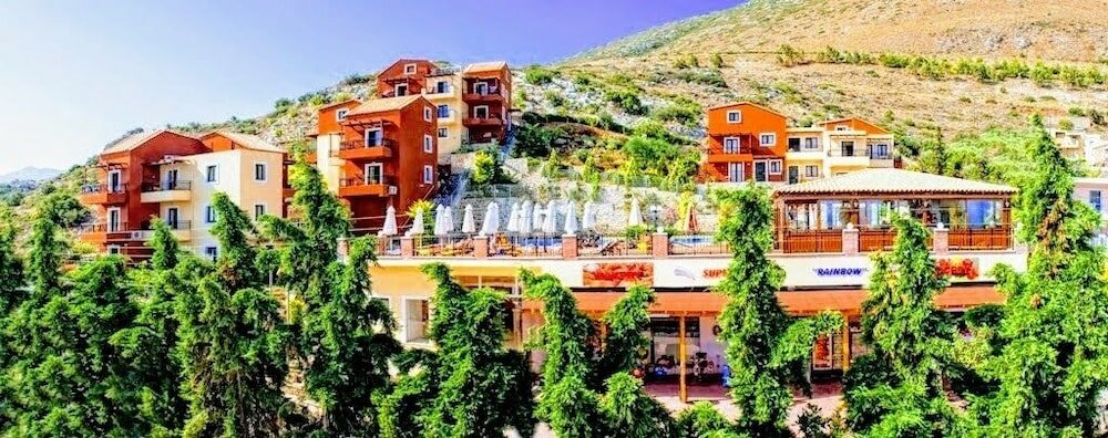 Фото Ippoliti Village