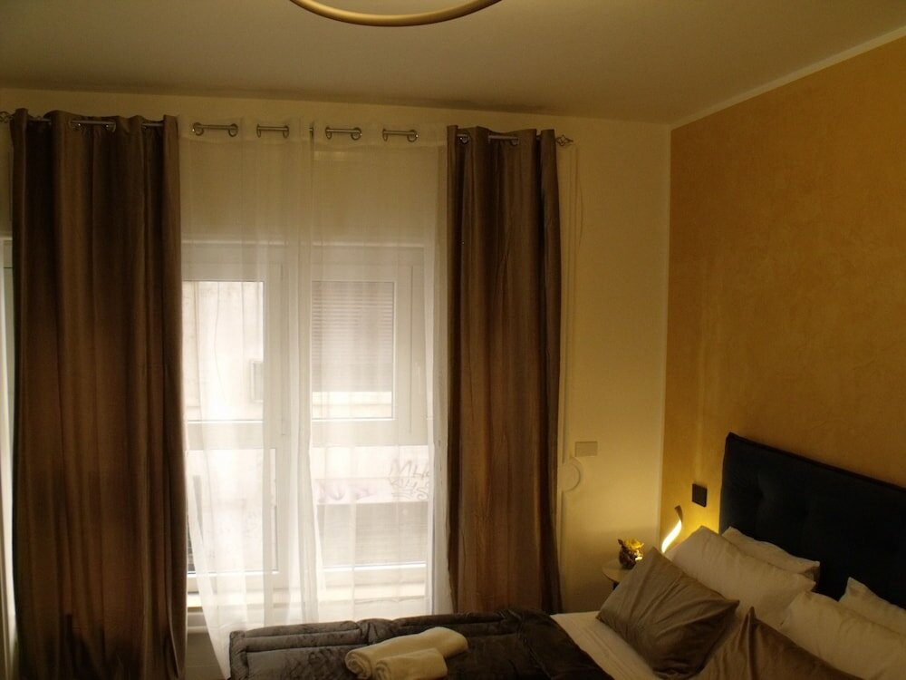 Фото Hotel Plaza Ungheria