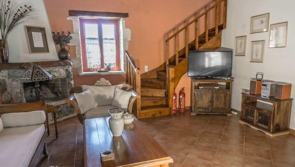 Фото Aresti Mountain Resort