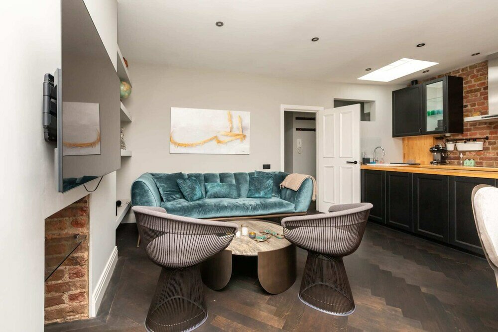 Фото Dazzling Top Floor 1bedroom Flat - Earl's Court!