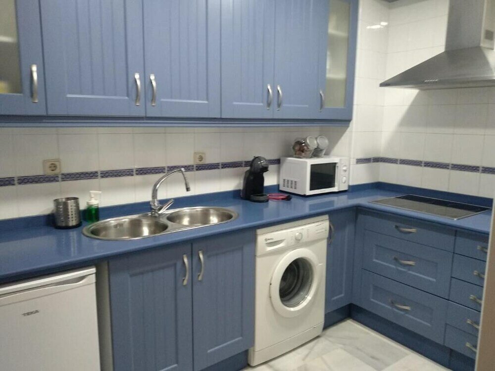 Фото Wish-Suite San Luis de Sevilla Apartment