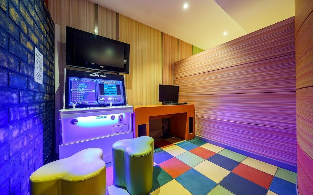 Фото Shinchon S Hotel