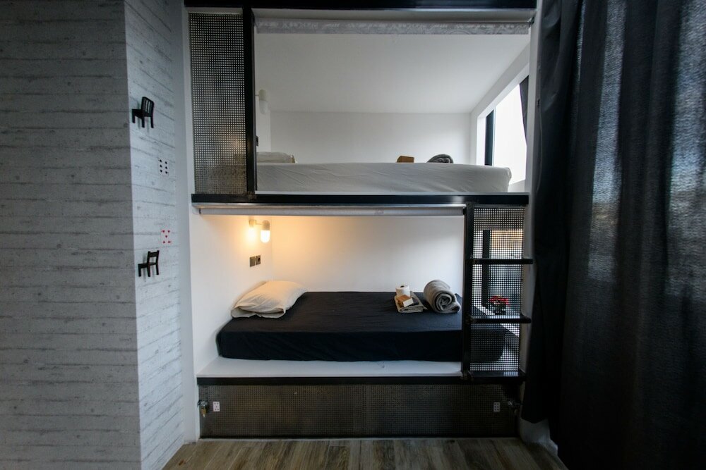 Фото Iconic Athens Hostel