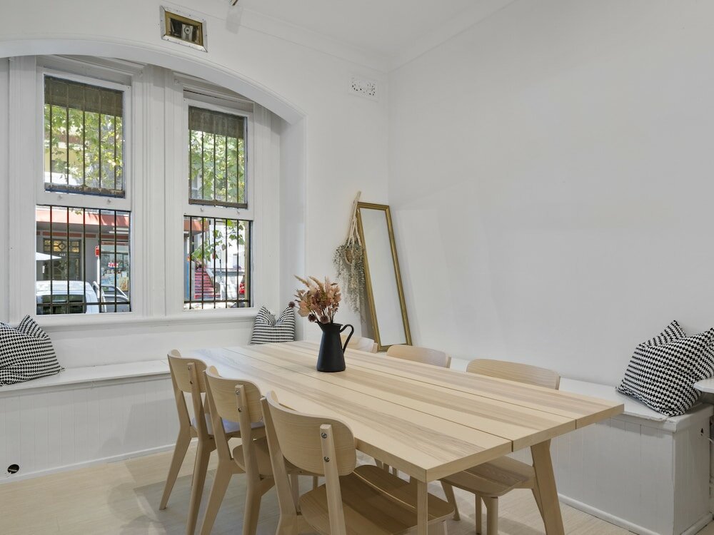 Фото Venus Potts Point - Hostel - Women only