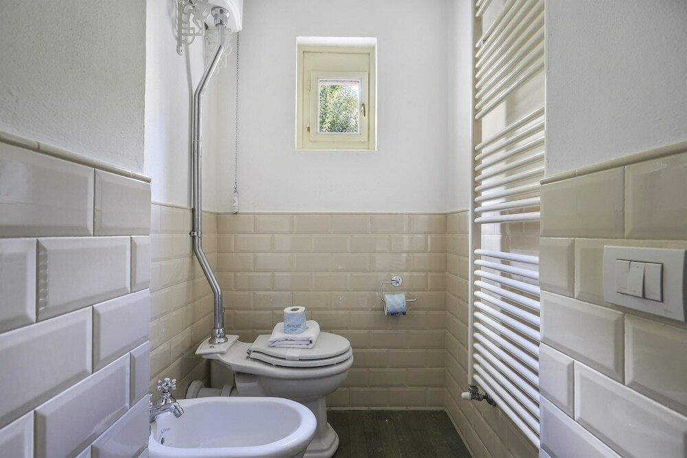 Фото Oltrarno Modern Apartment in Florence - Hosted by Sweetstay