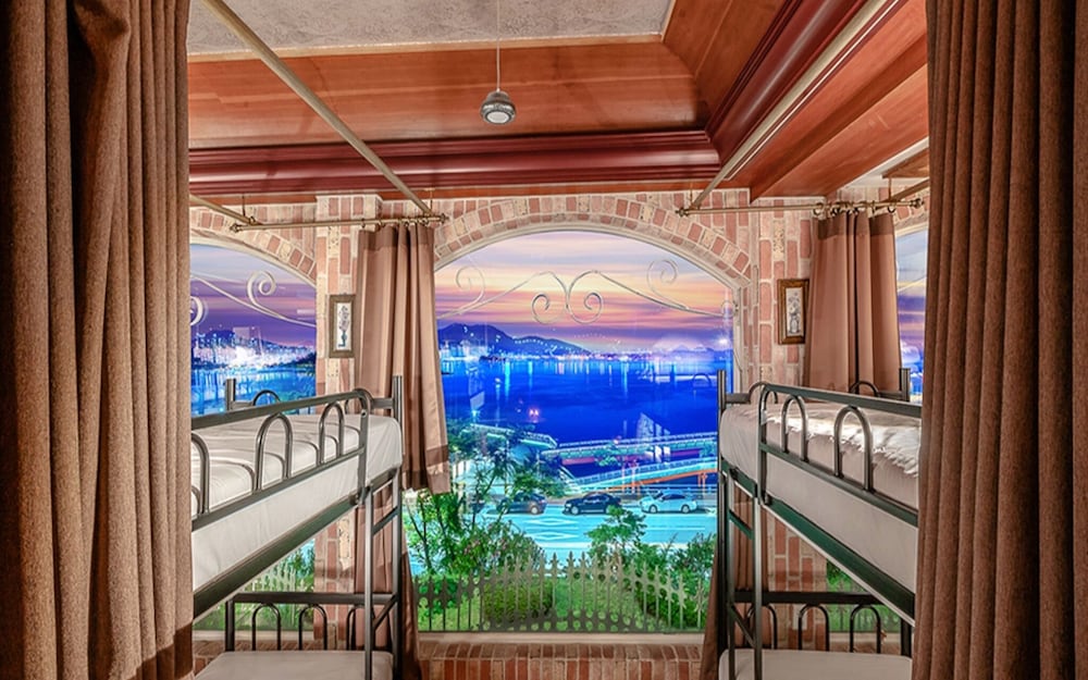 Фото Yeosu Rest Guest House