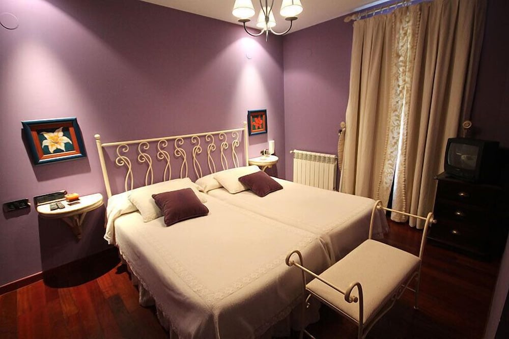 Фото Hotel Casa Suarna