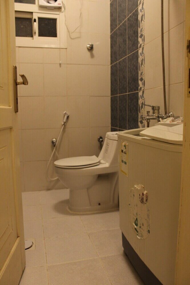 Фото Dar Al Zahib Furnished Units