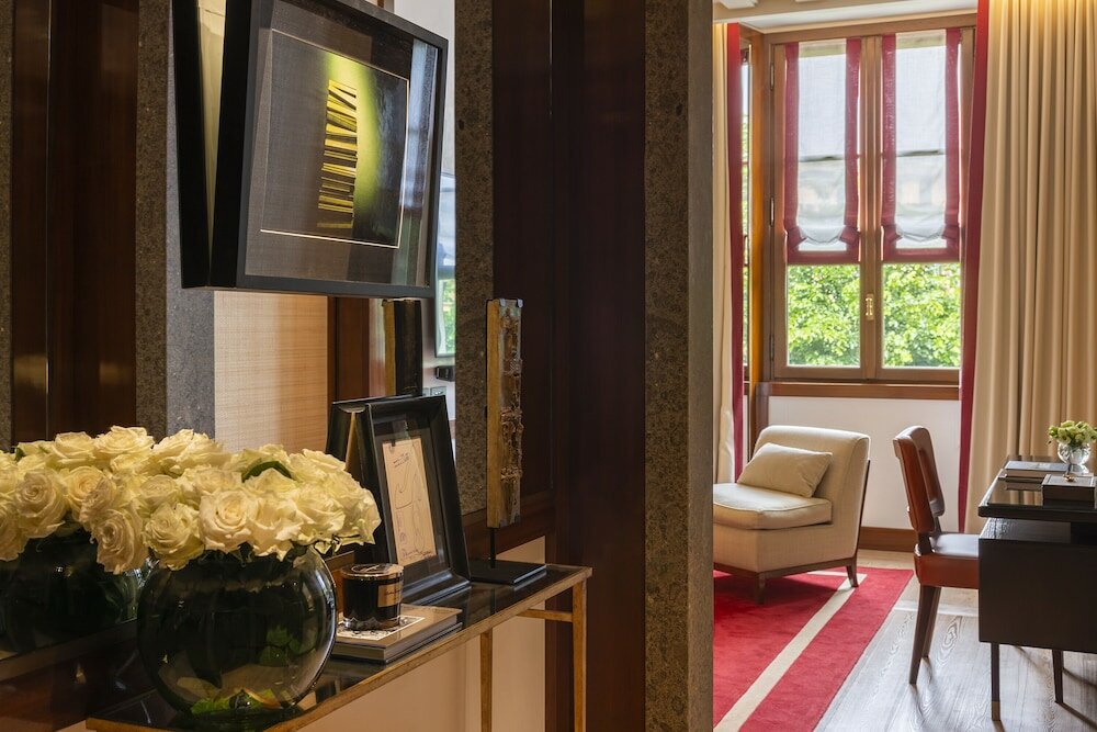 Фото Portrait Milano - Lungarno Collection