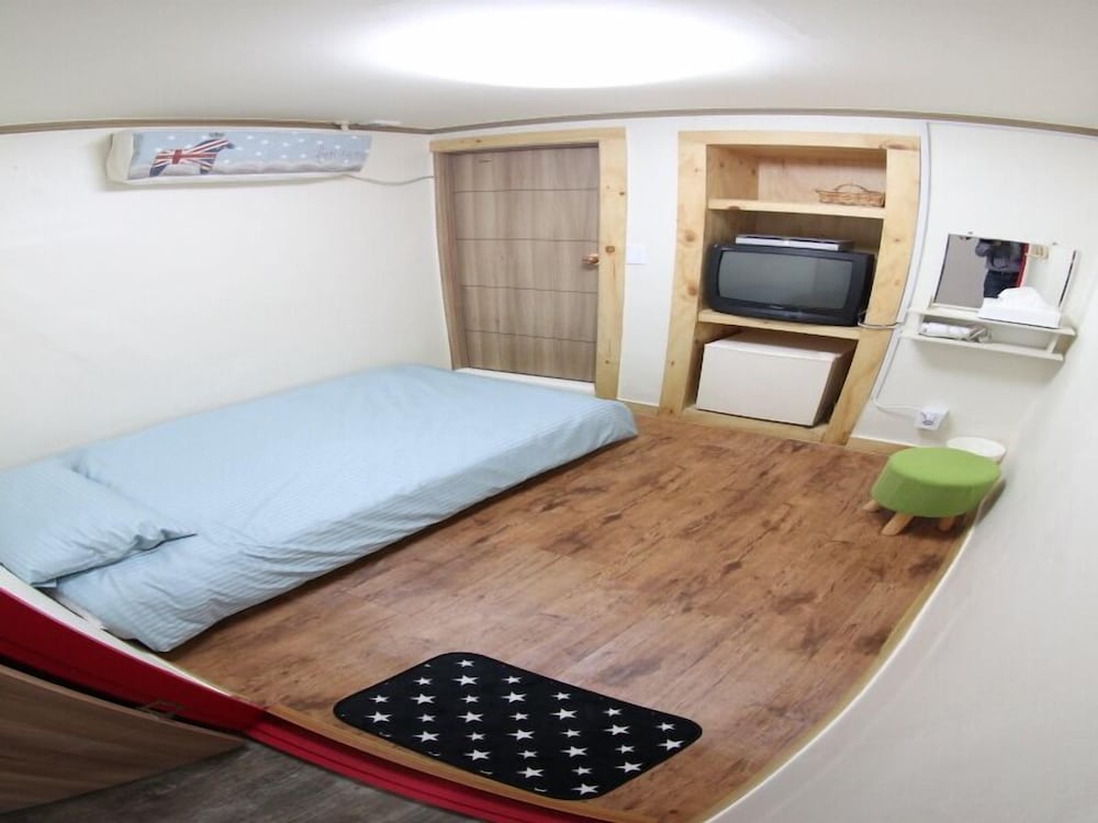 Фото Naru Hostel