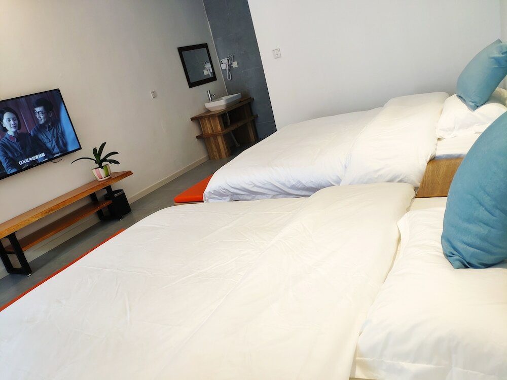 Фото Tujia folk houses