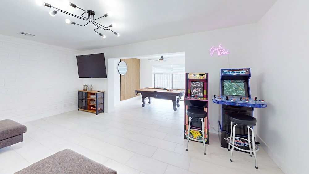 Фото Casa Lucia 5br Luxury Home with Pool