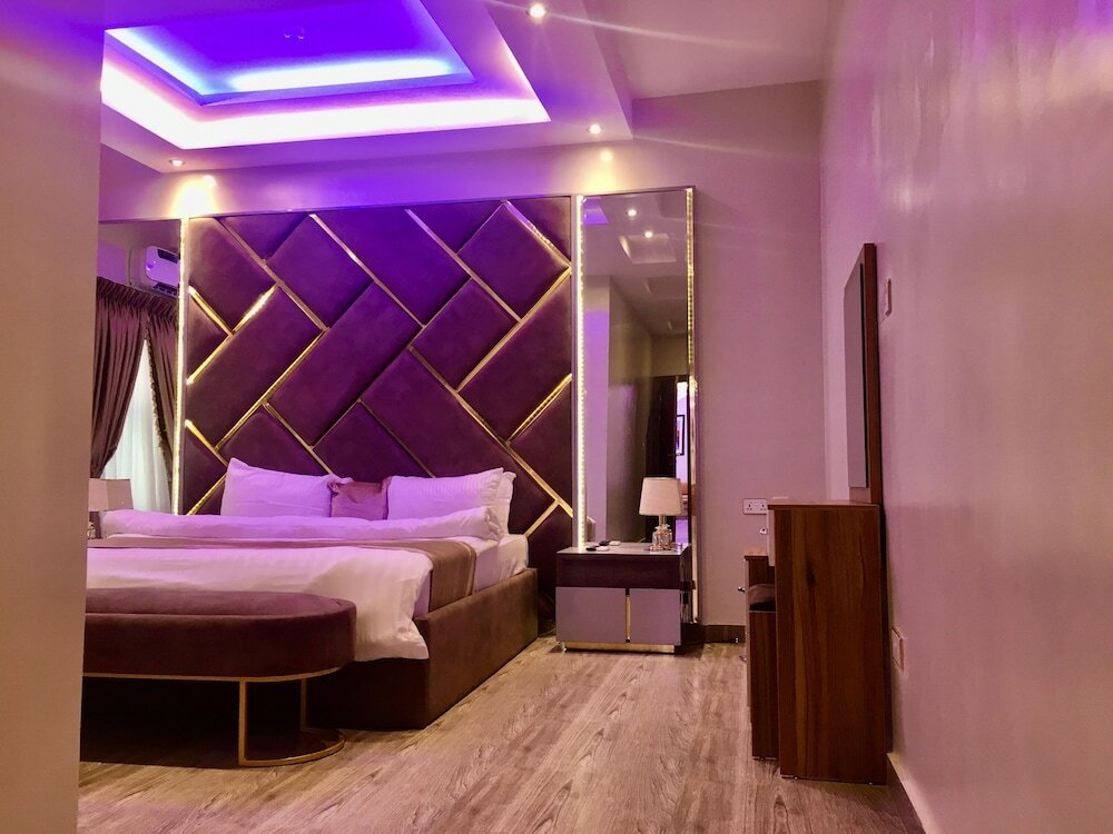 Фото God's Touch Apartment