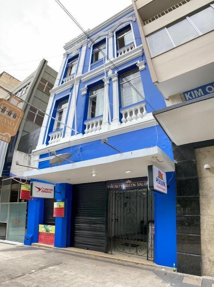 Фото отеля 2