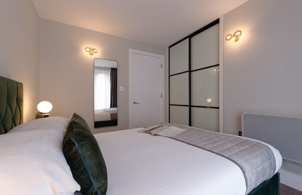 Фото The Residen