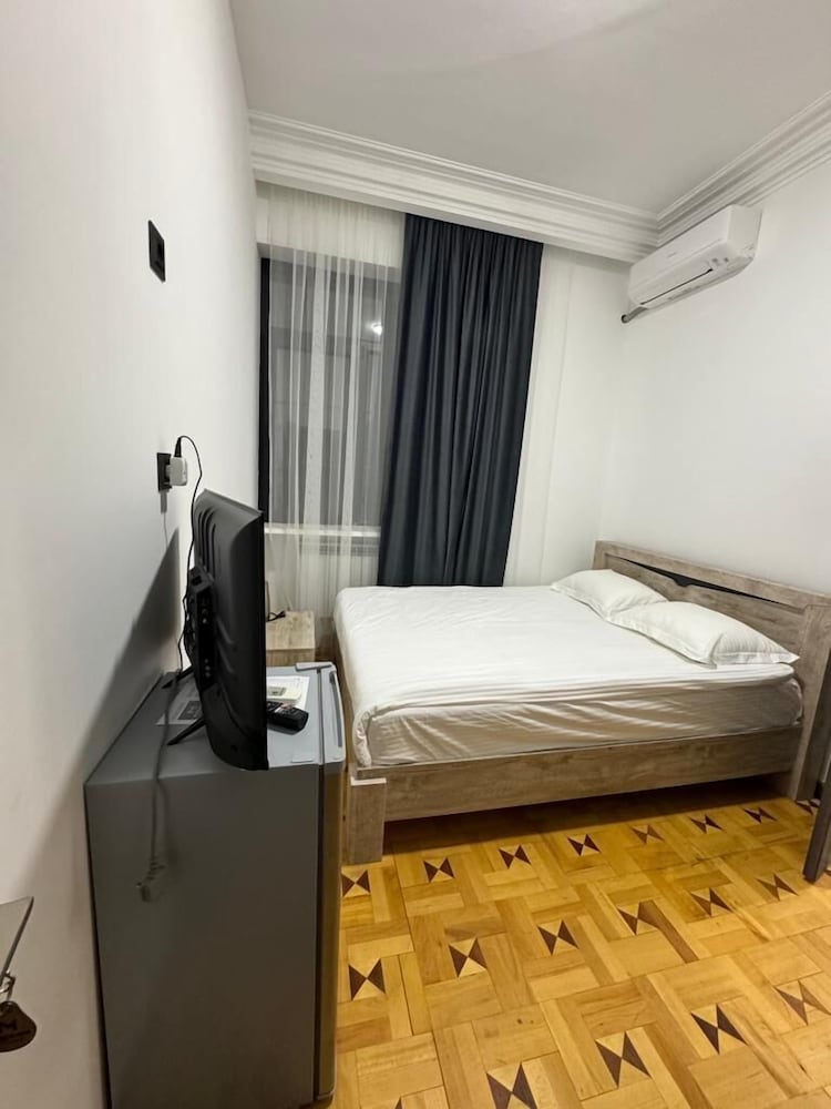 Фото Mansion Hotel Yerevan