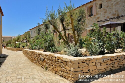 Гостиница Les Jardins de Saint Benoît