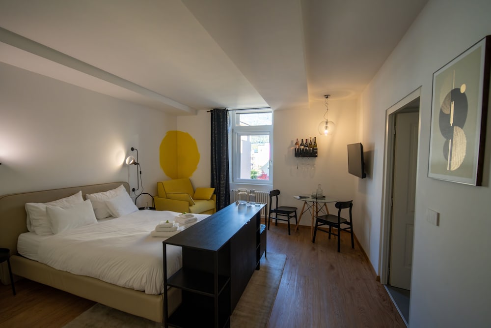 Фото Guesthouse diWINE